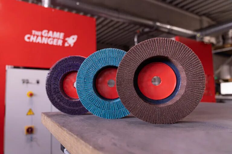 How to Choose the Right Abrasive Disc for Deburring and Grinding